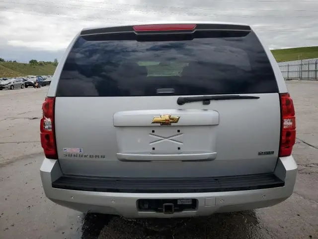 2011 CHEVROLET SUBURBAN K1500 LT  