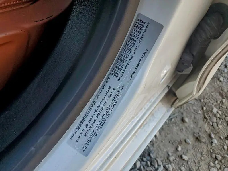 2017 MASERATI GHIBLI S  