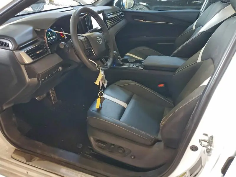 2025 TOYOTA CAMRY XSE  