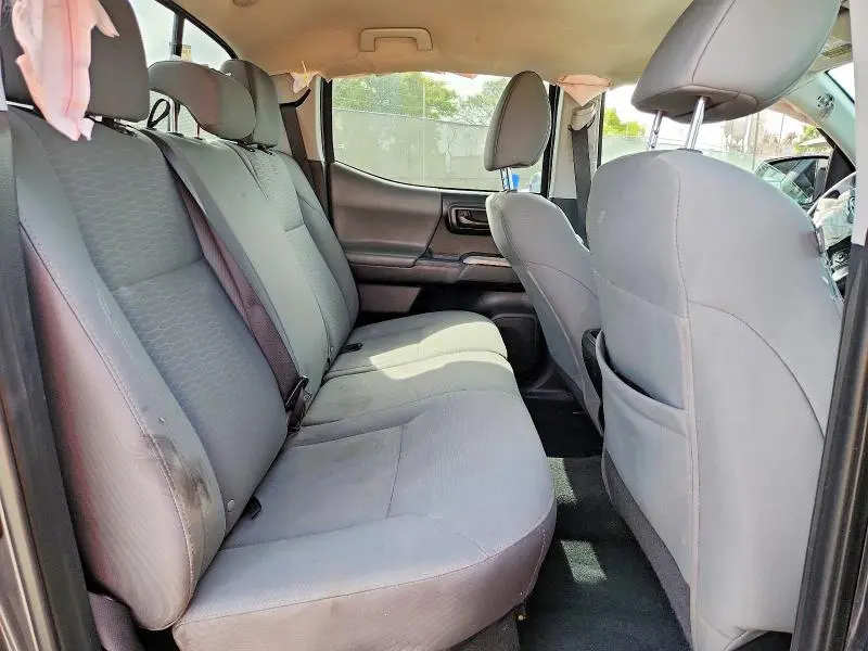 2017 TOYOTA TACOMA SR5 V6  