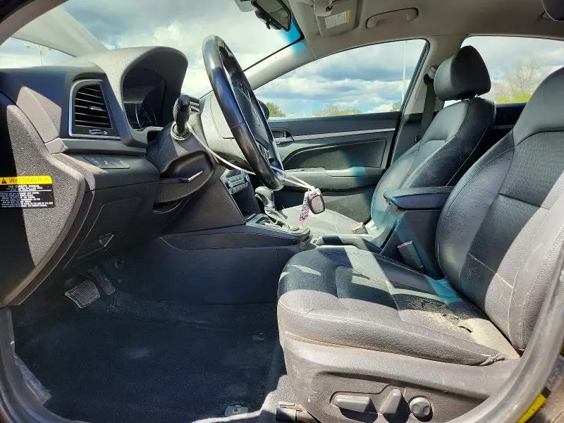 2017 HYUNDAI ELANTRA LIMITED  