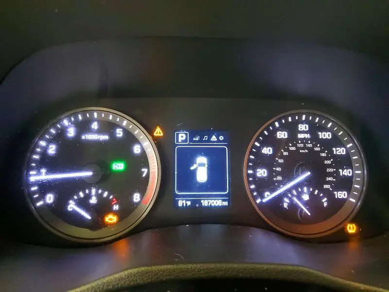 2016 HYUNDAI TUCSON SPORT  