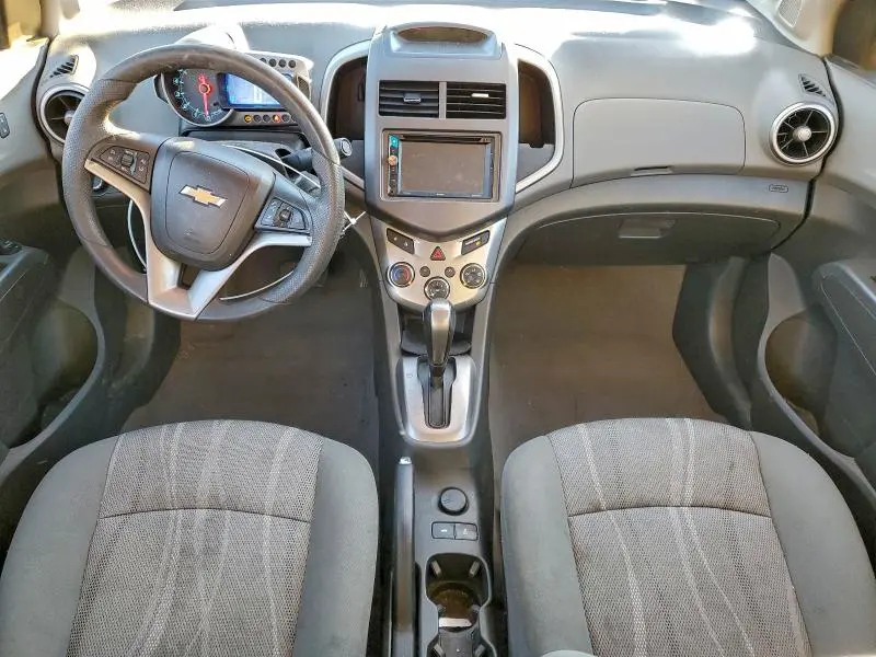 2015 CHEVROLET SONIC LT  