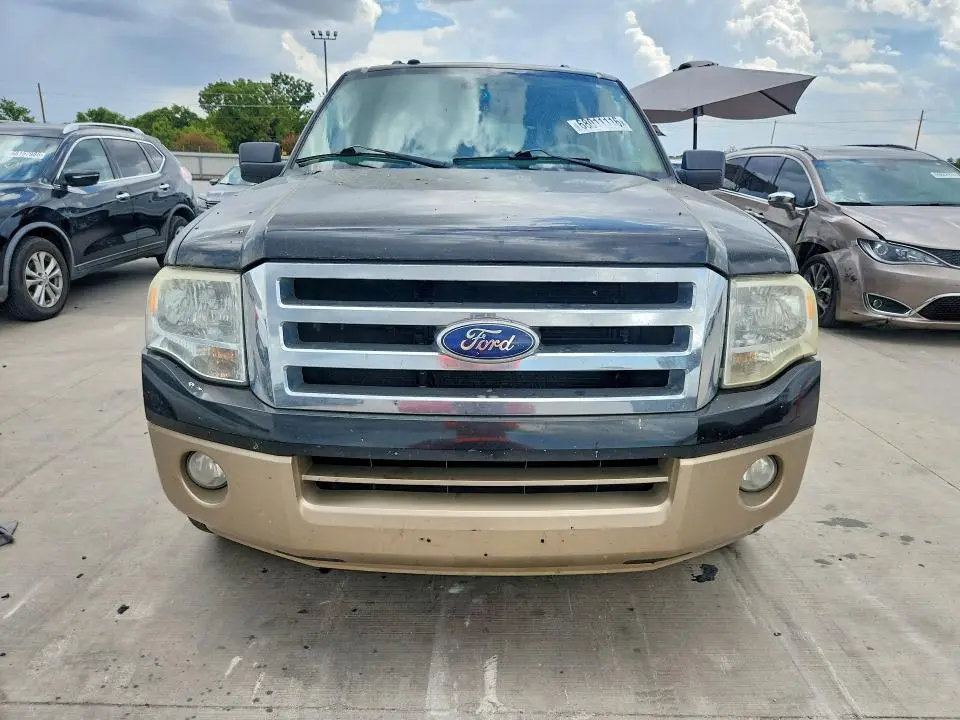 2011 FORD EXPEDITION XLT  