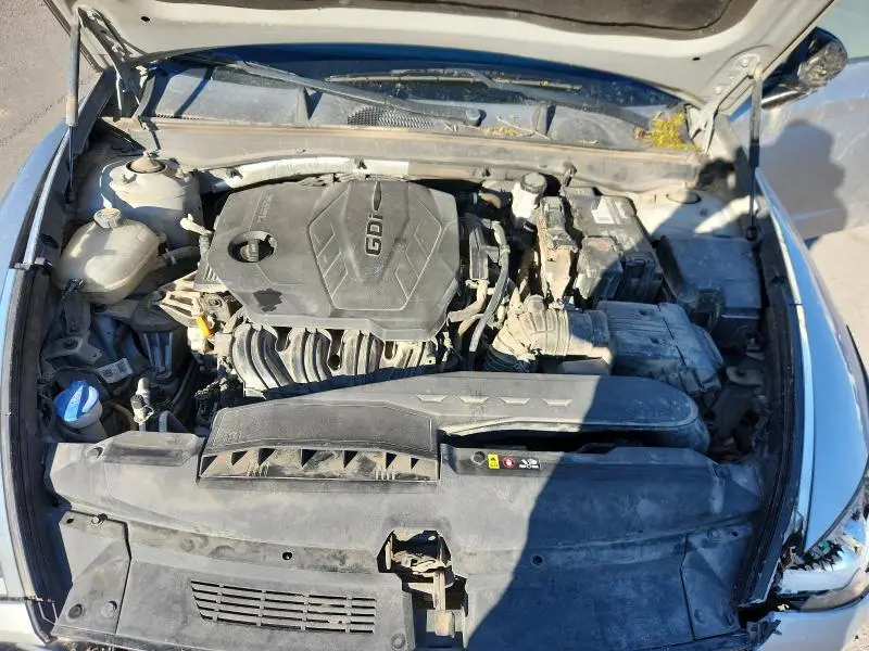 2021 HYUNDAI SONATA SE  