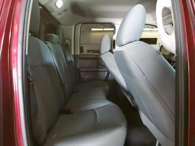 2016 RAM 1500 ST  