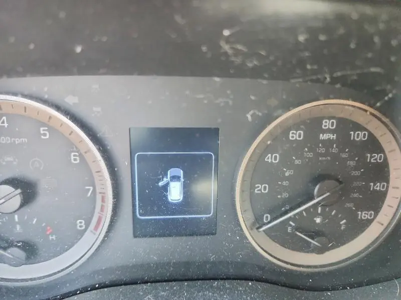 2018 HYUNDAI TUCSON SE  