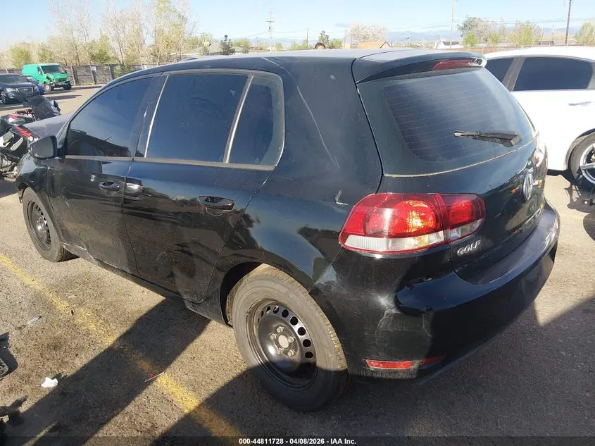 2013 VOLKSWAGEN GOLF 2.5L 4-DOOR