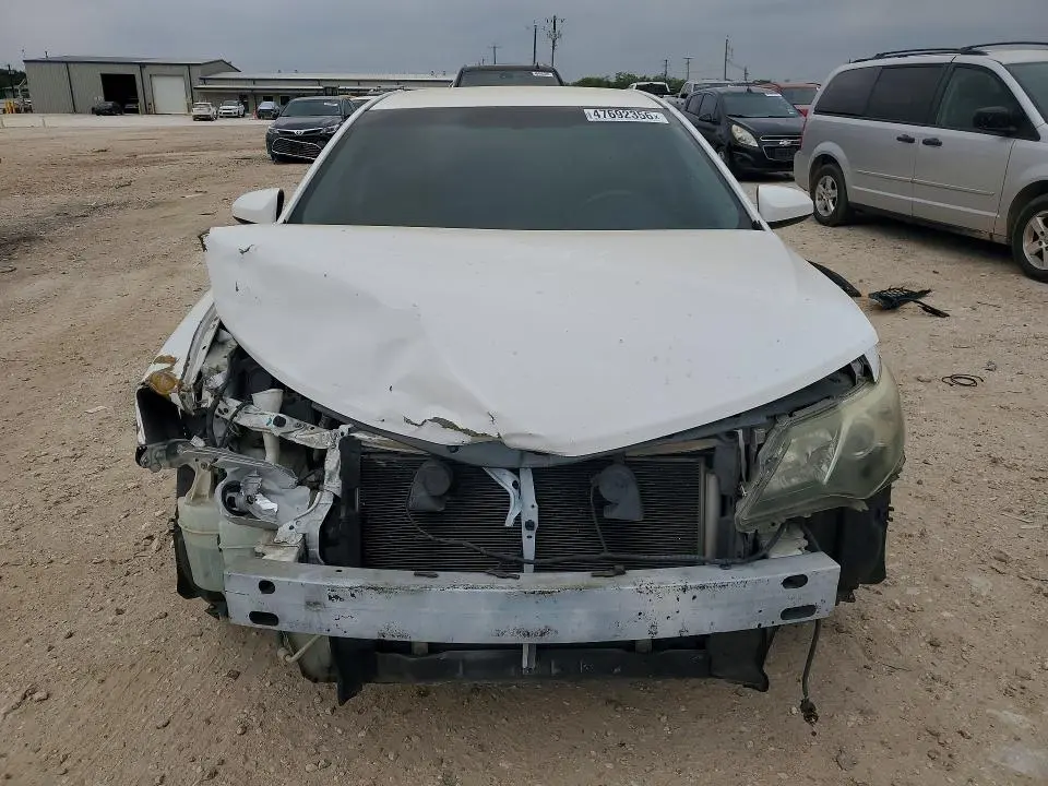 2012 TOYOTA CAMRY SE  