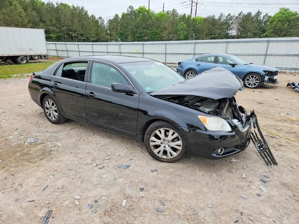 2010 TOYOTA AVALON XLS  