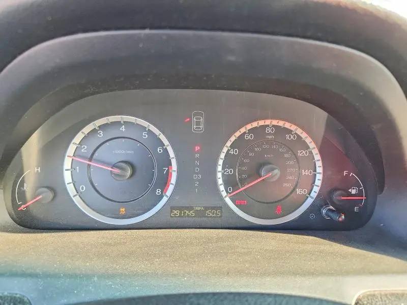 2011 HONDA ACCORD LXP  