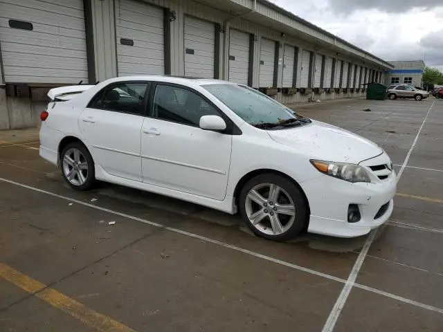 2013 TOYOTA COROLLA BASE  