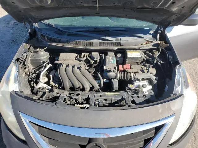 2018 NISSAN VERSA SV  