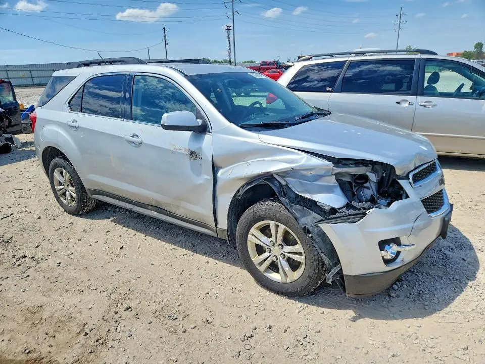 2015 CHEVROLET EQUINOX LT  