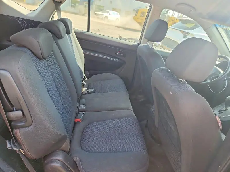 2011 KIA RONDO   