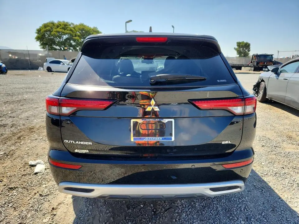 2024 MITSUBISHI OUTLANDER SEL  