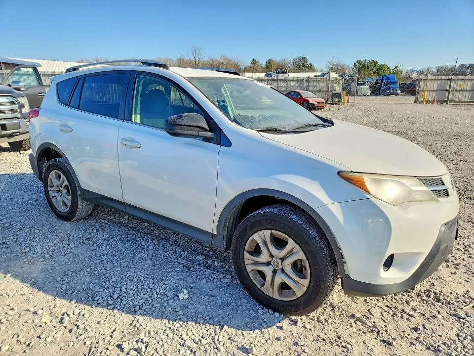 2014 TOYOTA RAV4 LE  