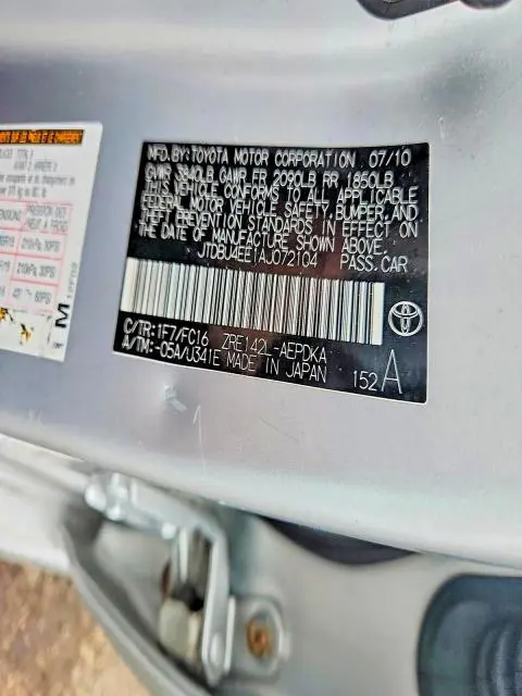 2010 TOYOTA COROLLA LE  