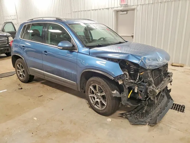 2017 VOLKSWAGEN TIGUAN SEL  