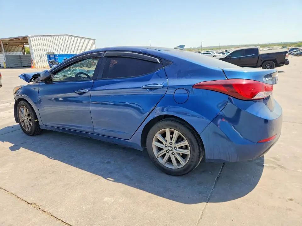 2016 HYUNDAI ELANTRA SE  
