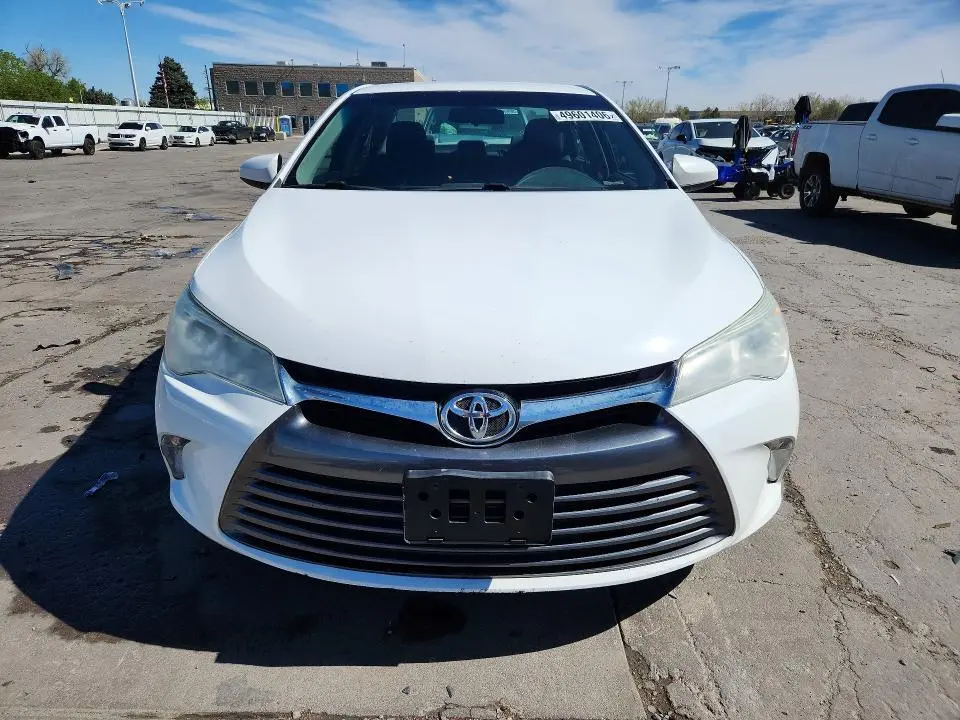 2015 TOYOTA CAMRY LE  