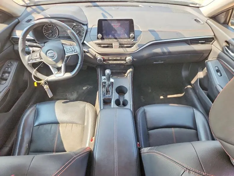 2019 NISSAN ALTIMA SR  