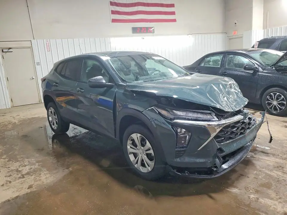 2026 CHEVROLET TRAX LS  