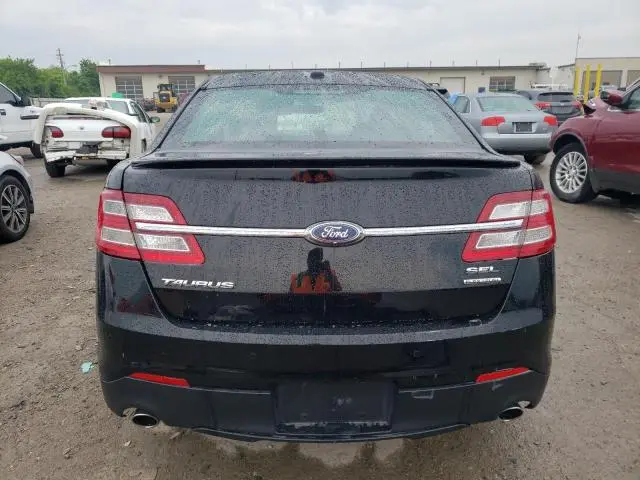 2018 FORD TAURUS SEL  