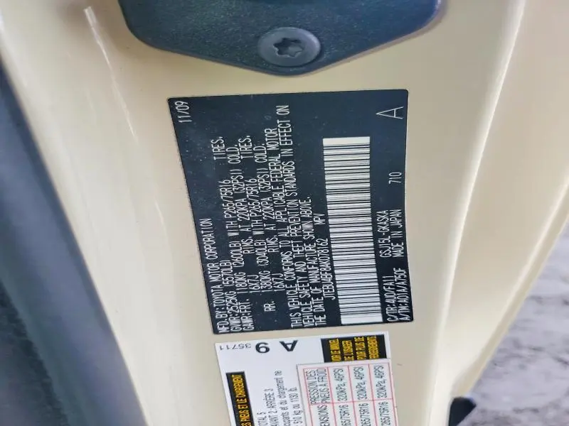 2010 TOYOTA FJ CRUISER   