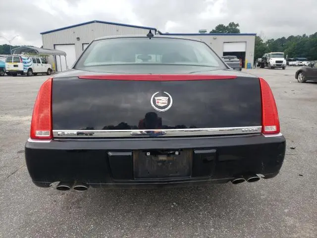 2011 CADILLAC DTS 