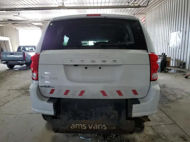 2018 DODGE GRAND CARAVAN SE  