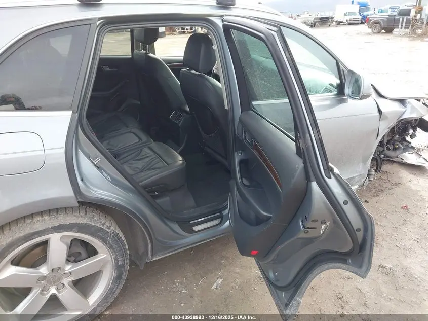 2011 AUDI Q5 2.0T PREMIUM