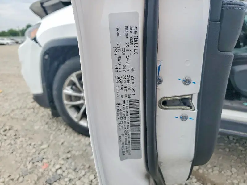 2019 JEEP CHEROKEE LATITUDE PLUS  