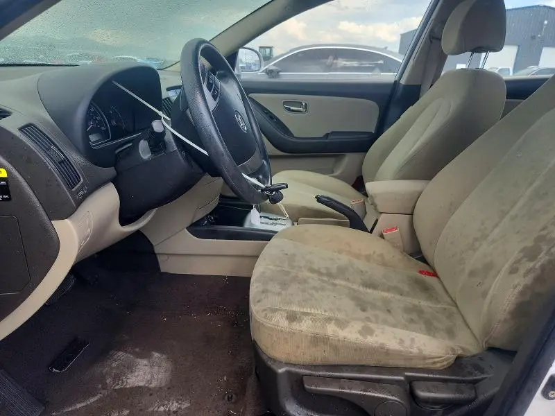 2010 HYUNDAI ELANTRA GLS  