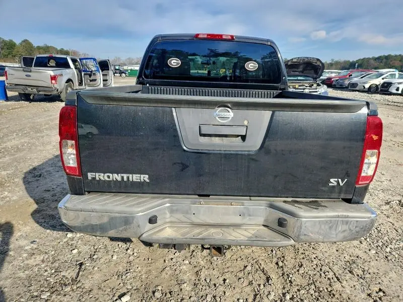 2013 NISSAN FRONTIER S  