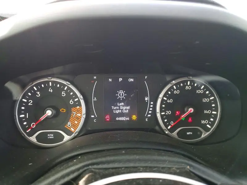 2020 JEEP RENEGADE LATITUDE  