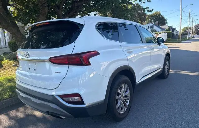 2019 HYUNDAI SANTA FE SE  