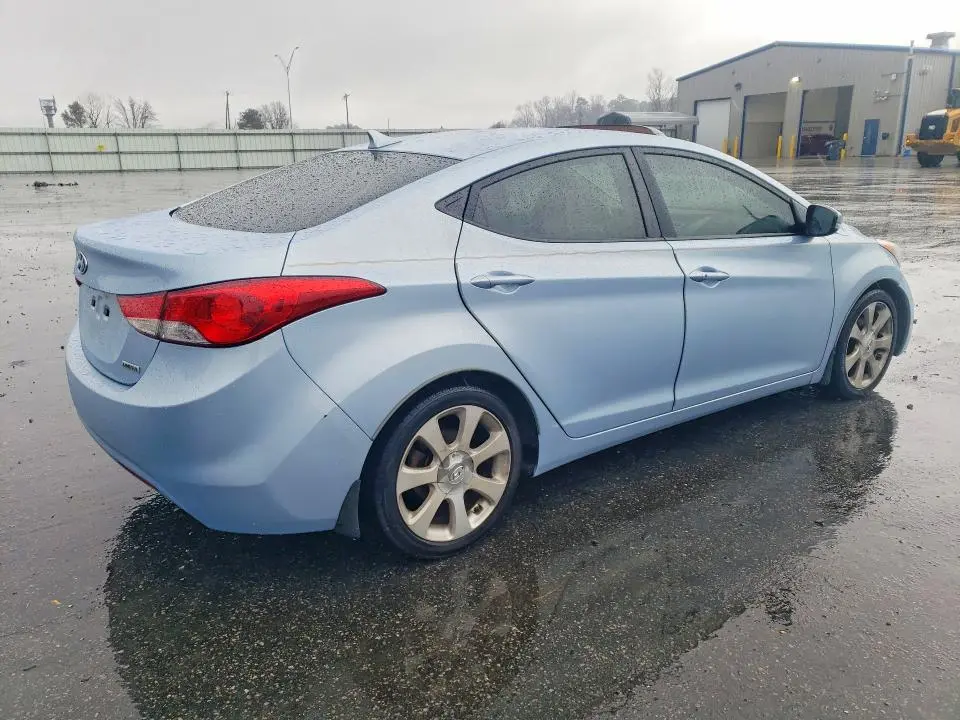 2013 HYUNDAI ELANTRA LIMITED  