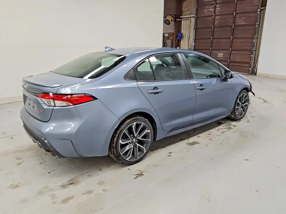 2020 TOYOTA COROLLA SE  