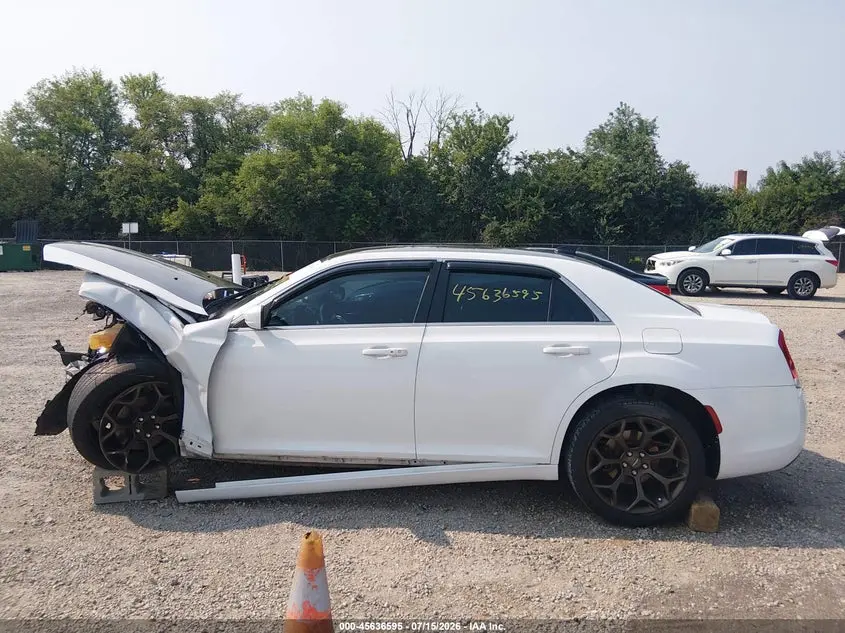 2015 CHRYSLER 300 LIMITED
