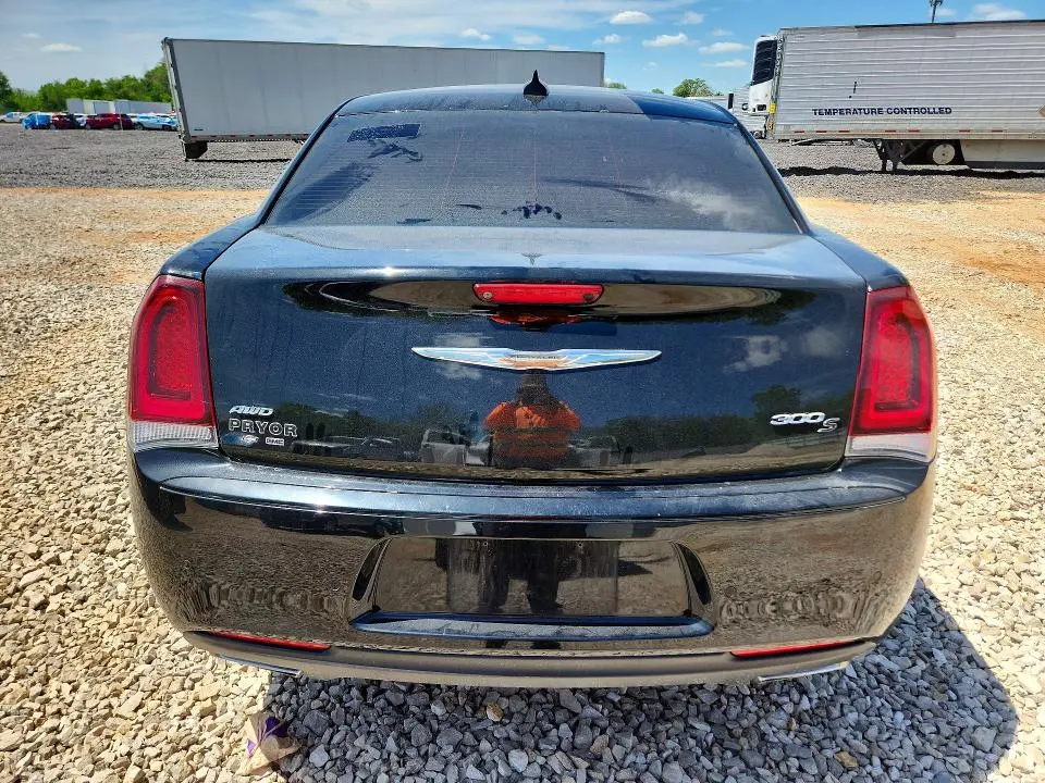 2018 CHRYSLER 300 S  