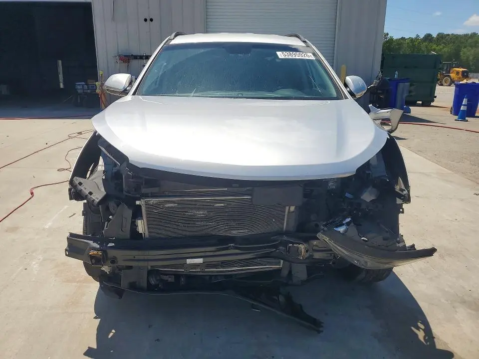 2018 HYUNDAI SANTA FE SE  