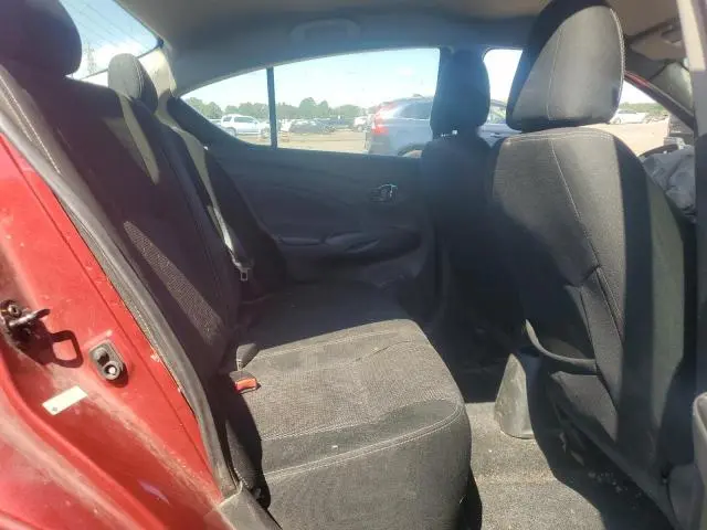2018 NISSAN VERSA S  