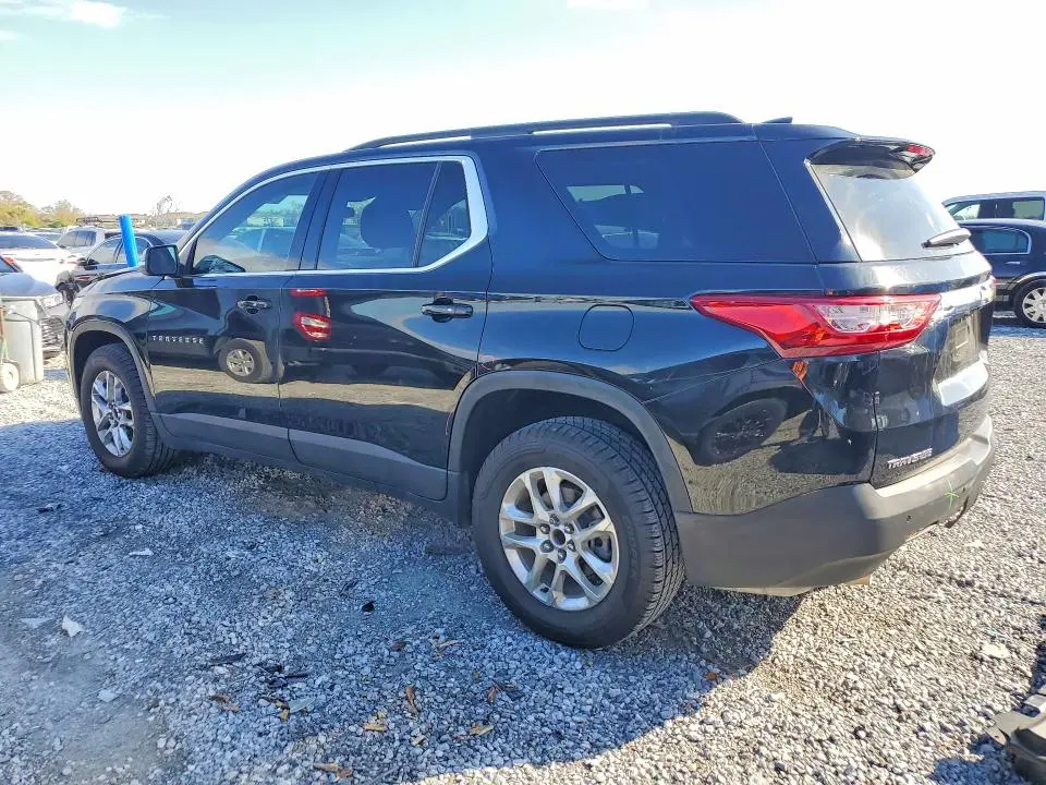 2021 CHEVROLET TRAVERSE LT  
