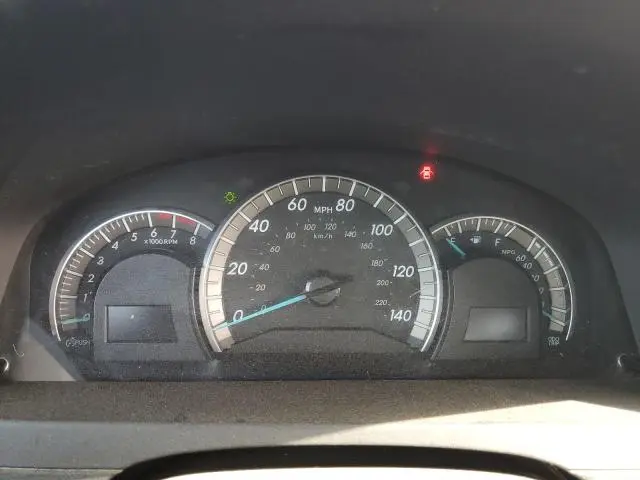 2012 TOYOTA CAMRY BASE  