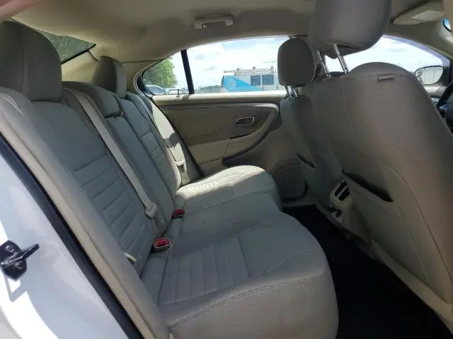 2015 FORD TAURUS SE  