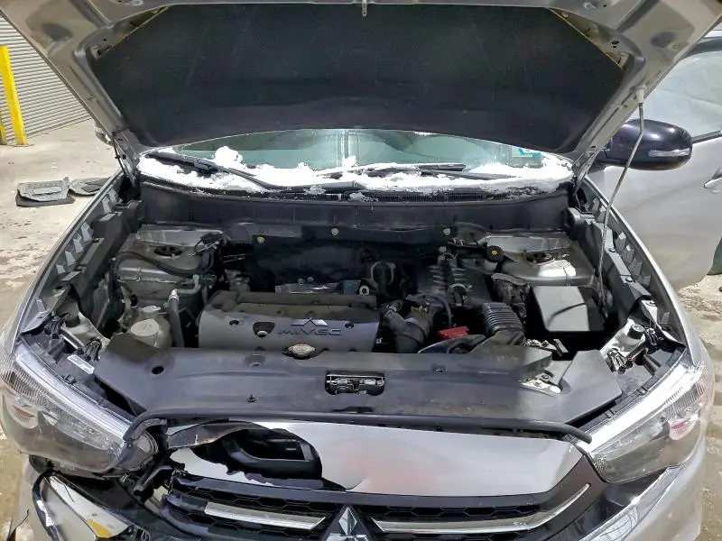 2018 MITSUBISHI OUTLANDER SPORT ES  