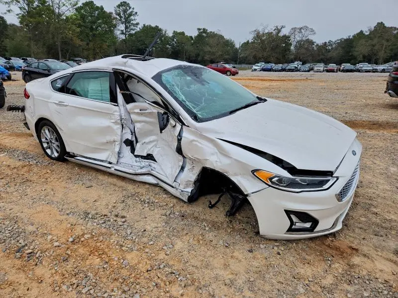 2019 FORD FUSION TITANIUM  