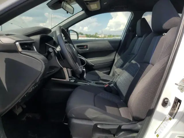 2024 TOYOTA COROLLA CROSS SE  