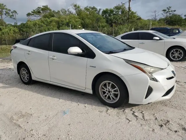 2016 TOYOTA PRIUS   